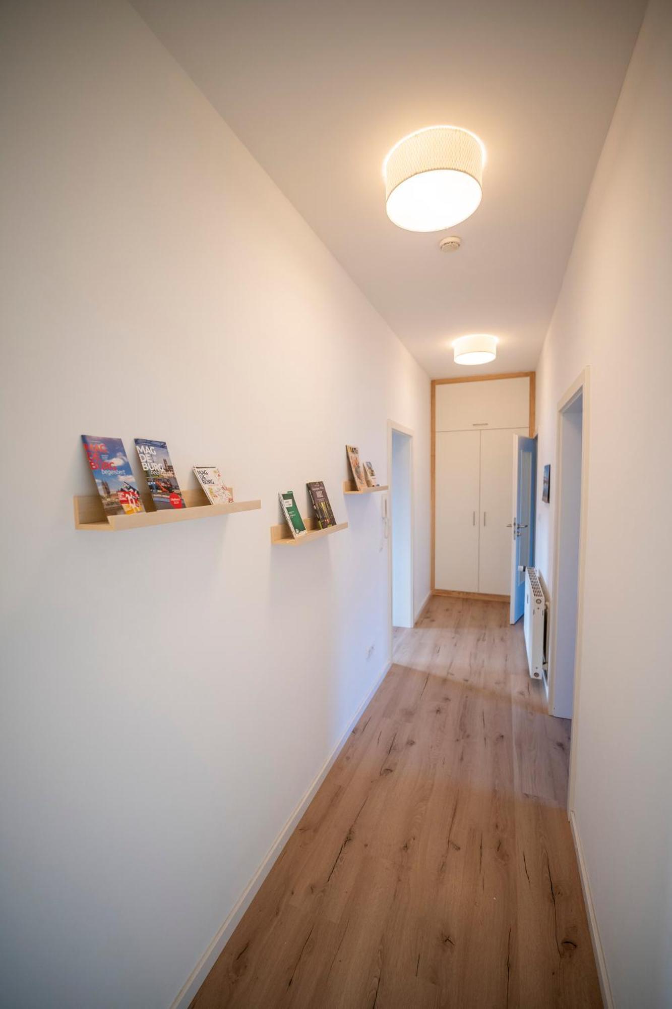 Haus Unterm Mammutbaum - Elberadweg Apartment Magdeburg Exterior photo